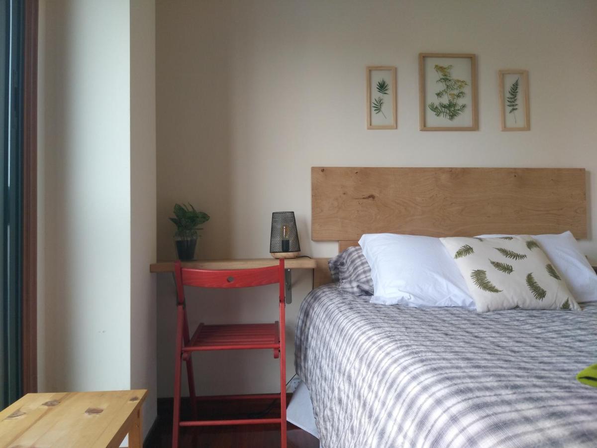 Apartamento Completo Con Parking Privado Y Wifi En San Roque Vigo Extérieur photo